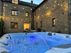 Cotswolds Retreat - Bath & Castle Combe - Hot Tub